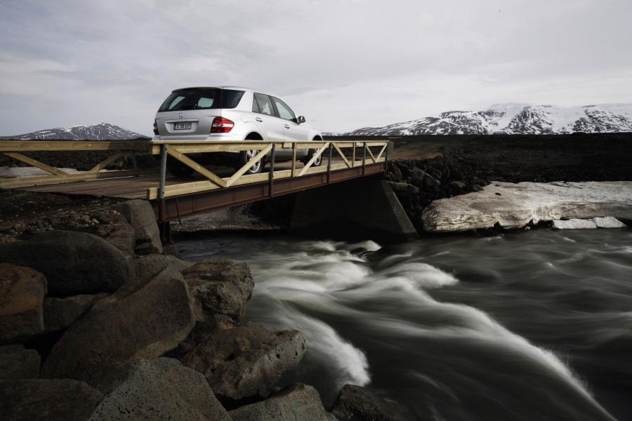  Mercedes-Benz ML-Class 2006 года  (фото 58 из 400)